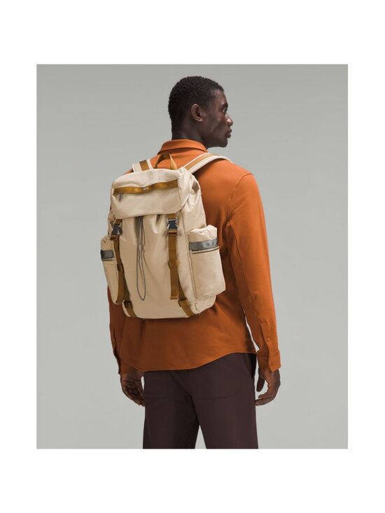 Lululemon Wunderlust Backpack 25L Brown main image 9